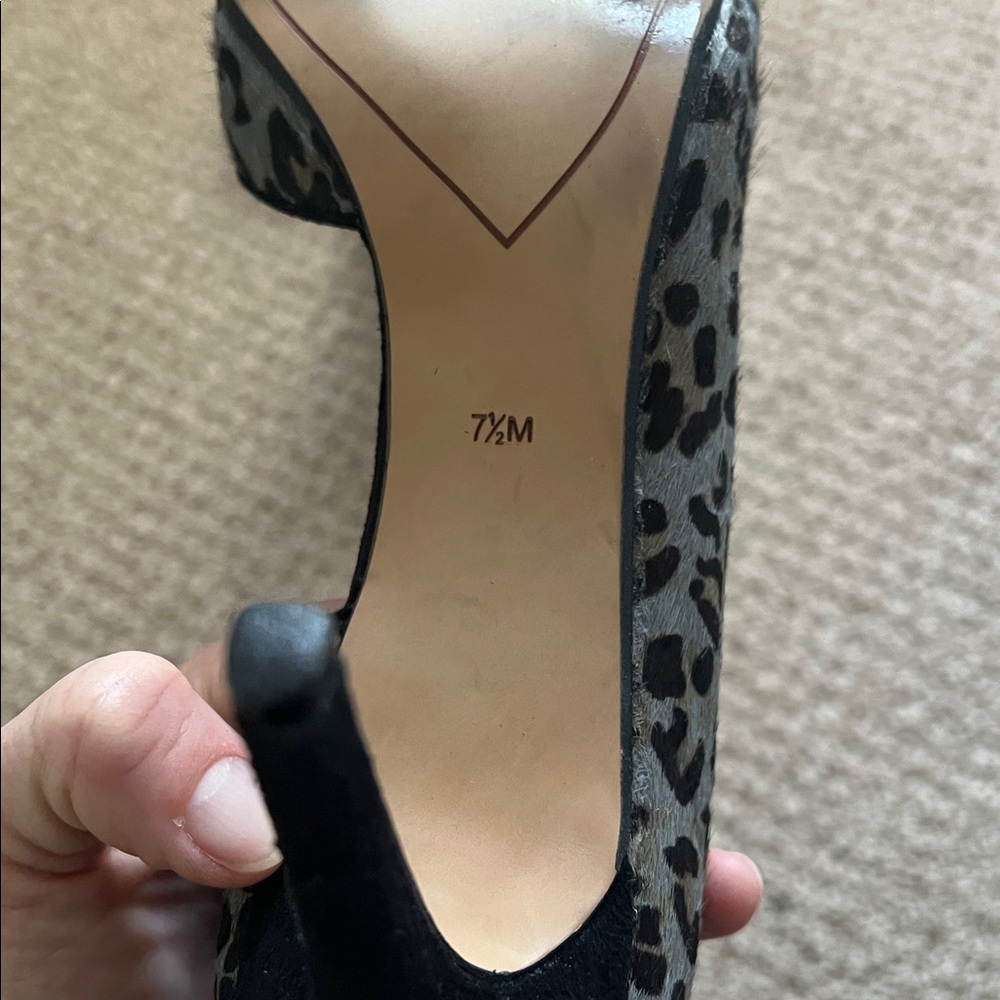 Halogen Gray and Black Leopard Print Pointed Toe Heels - Picture 4 of 4